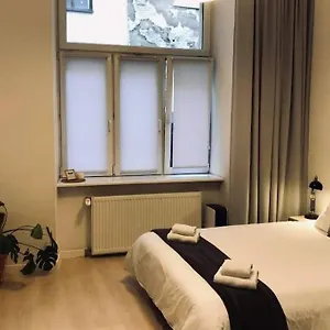 smart-studio-in-heart-of-krakow-main-square-railway.krakowhotelspoland.com/